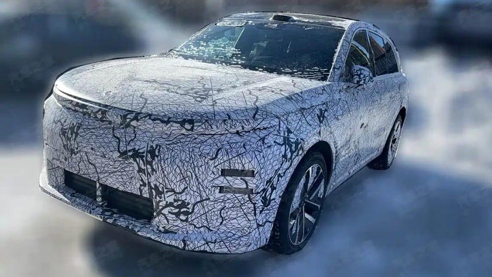 Обновлённые Li Auto L6 и L7