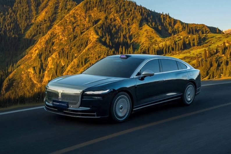 Voyah представил удлинённую версию седана Passion L