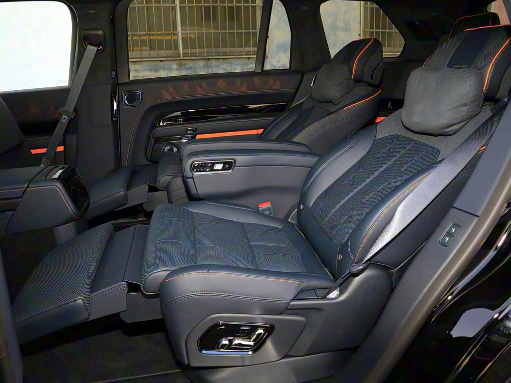 Zeekr 9X Black Warrior