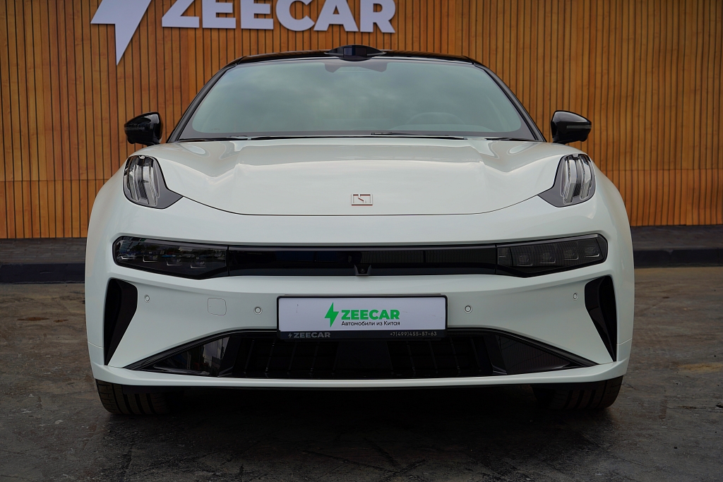 Zeekr 001