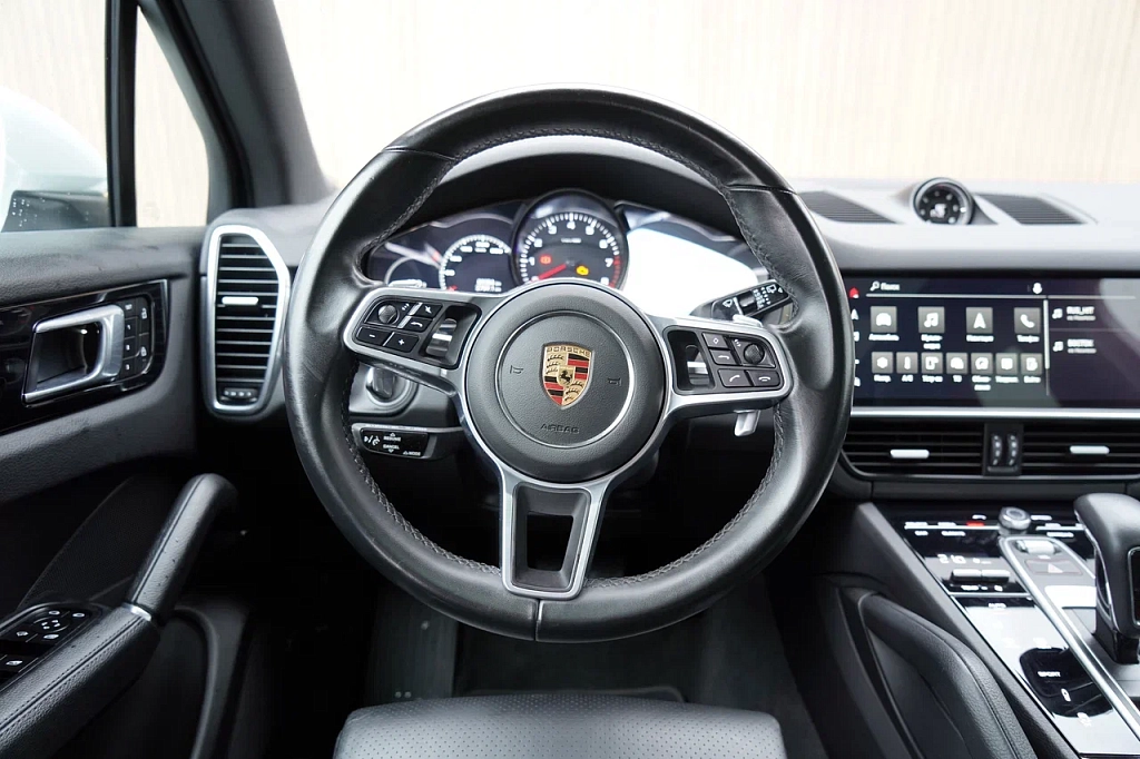 Porshe Cayenne