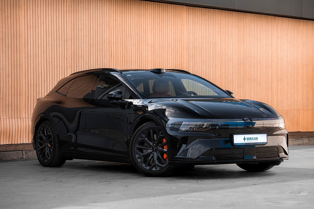 Zeekr 007 GT