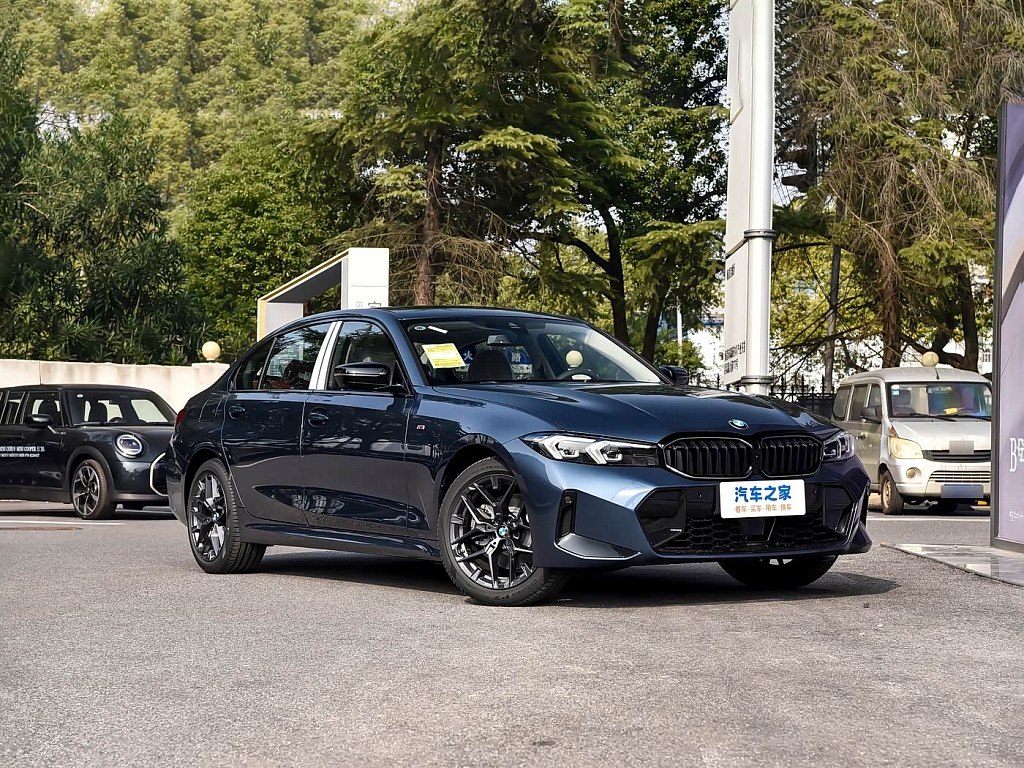 BMW 3 330i xDrive
