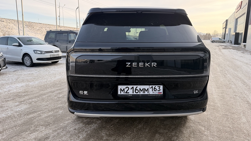 Zeekr 9X MAX