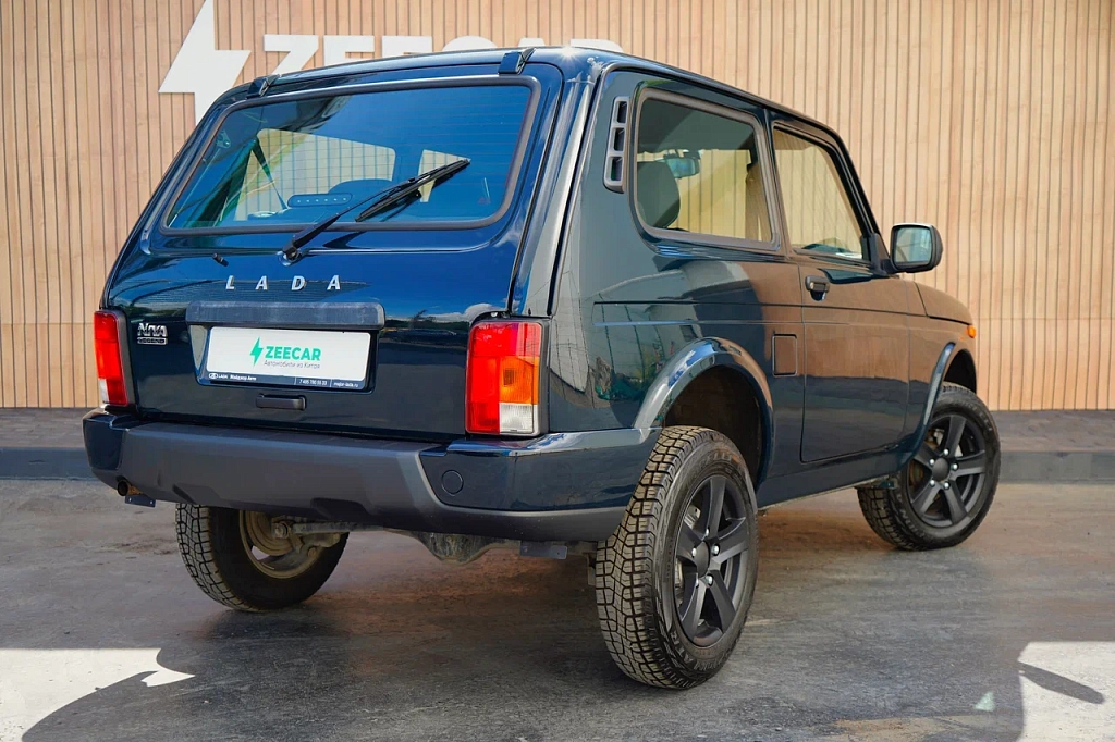 NIVA LEGEND