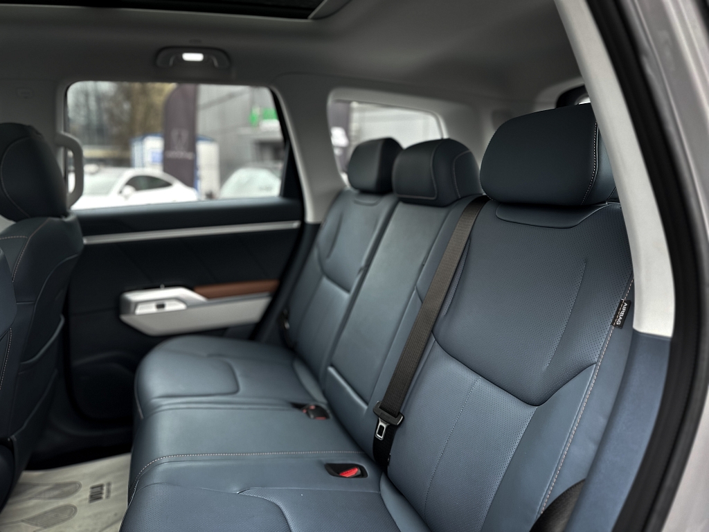 Changan DEEPAL G318