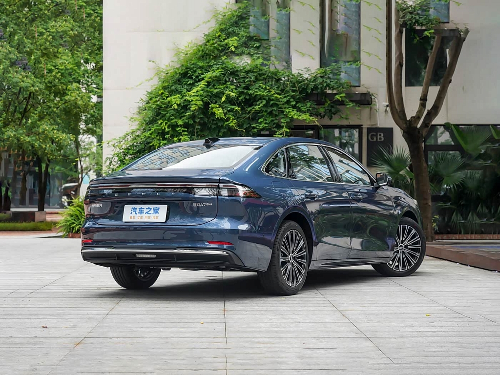 GEELY Galaxy A7