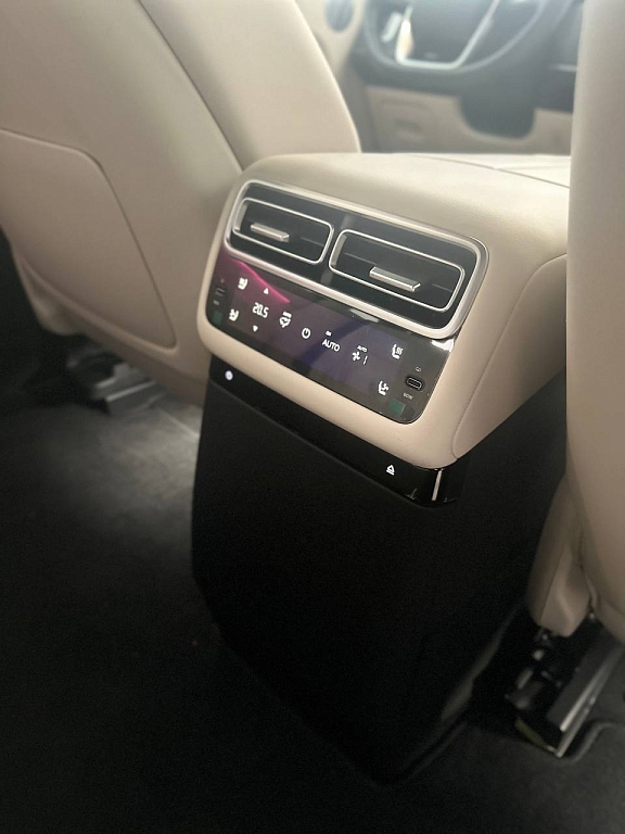 LiXiang L7 Ultra