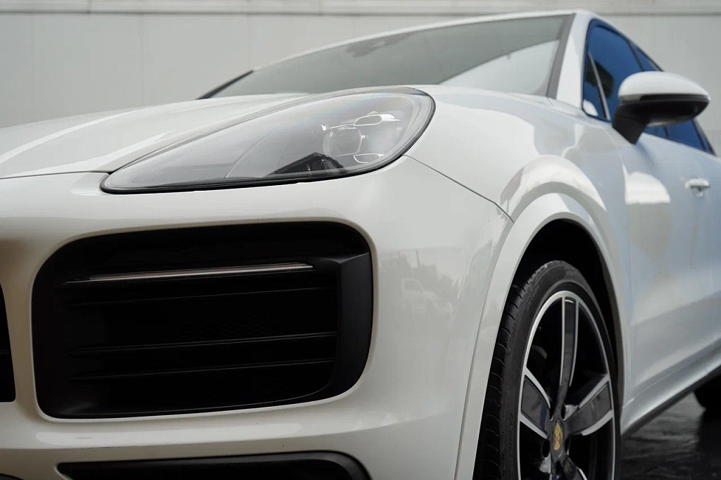 Porshe Cayenne