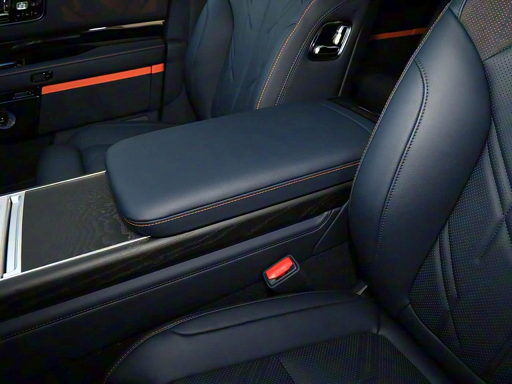 Zeekr 9X Black Warrior