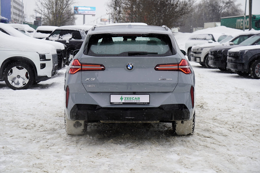BMW X3 30L