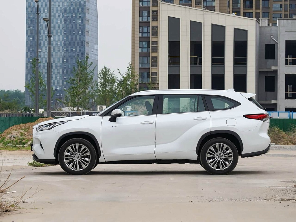 Toyota Highlander Supreme Edition
