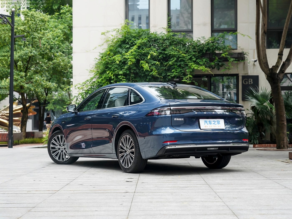 GEELY Galaxy A7