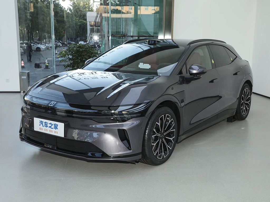 Zeekr 007 GT