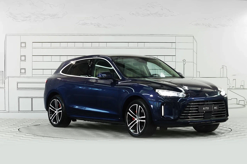 AITO M5