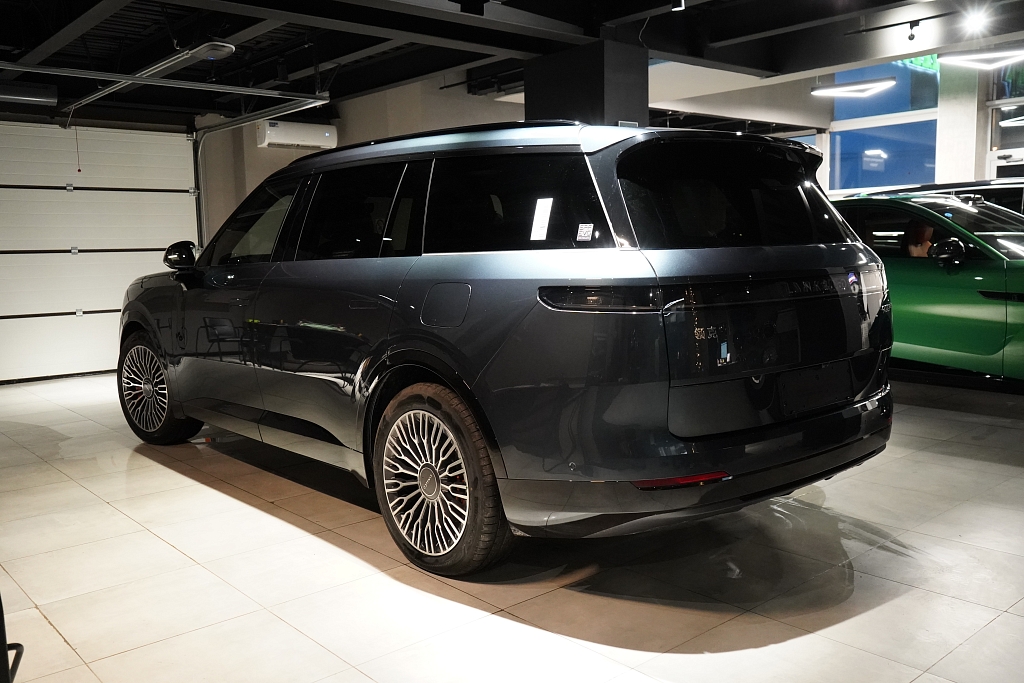 Lynk&Co 900 Explorer