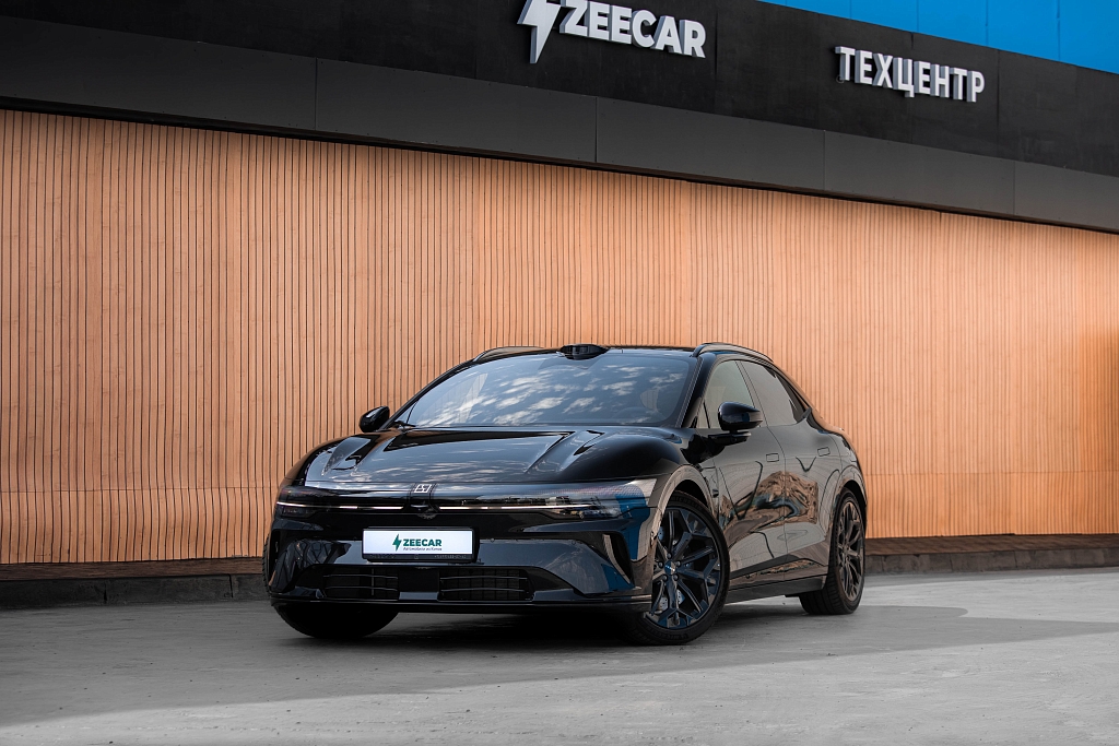 Zeekr 007 GT