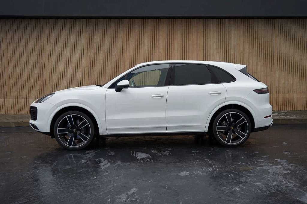 Porshe Cayenne