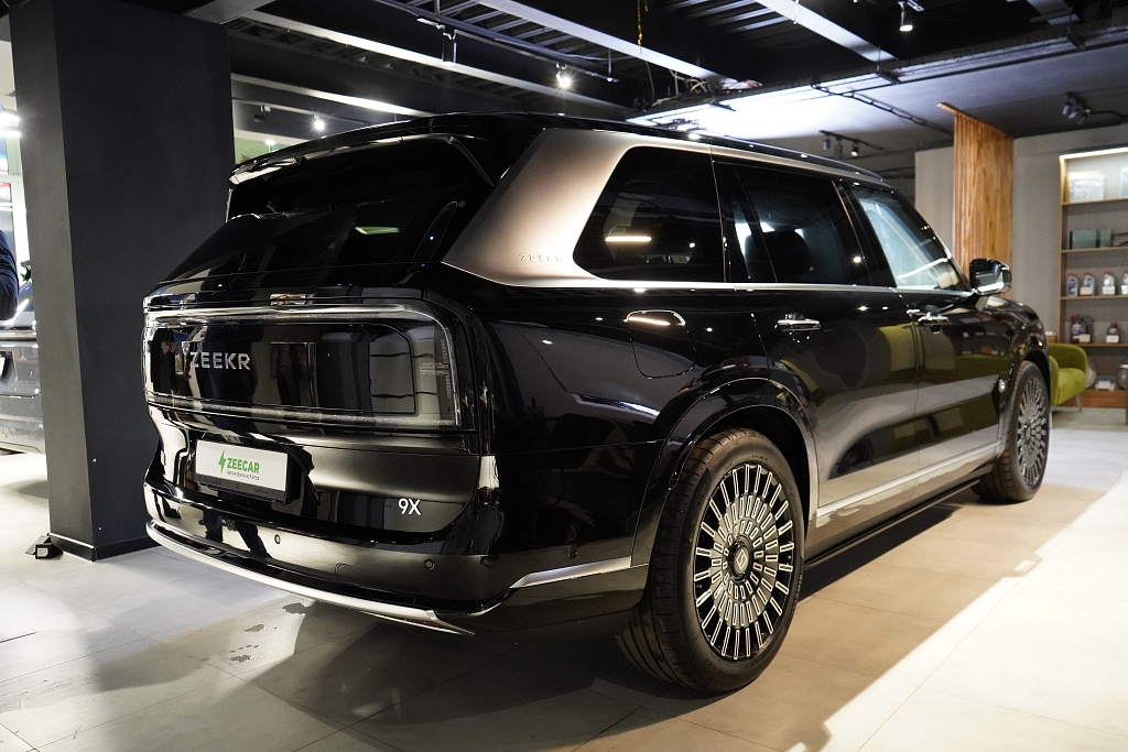 Zeekr 9X MAX