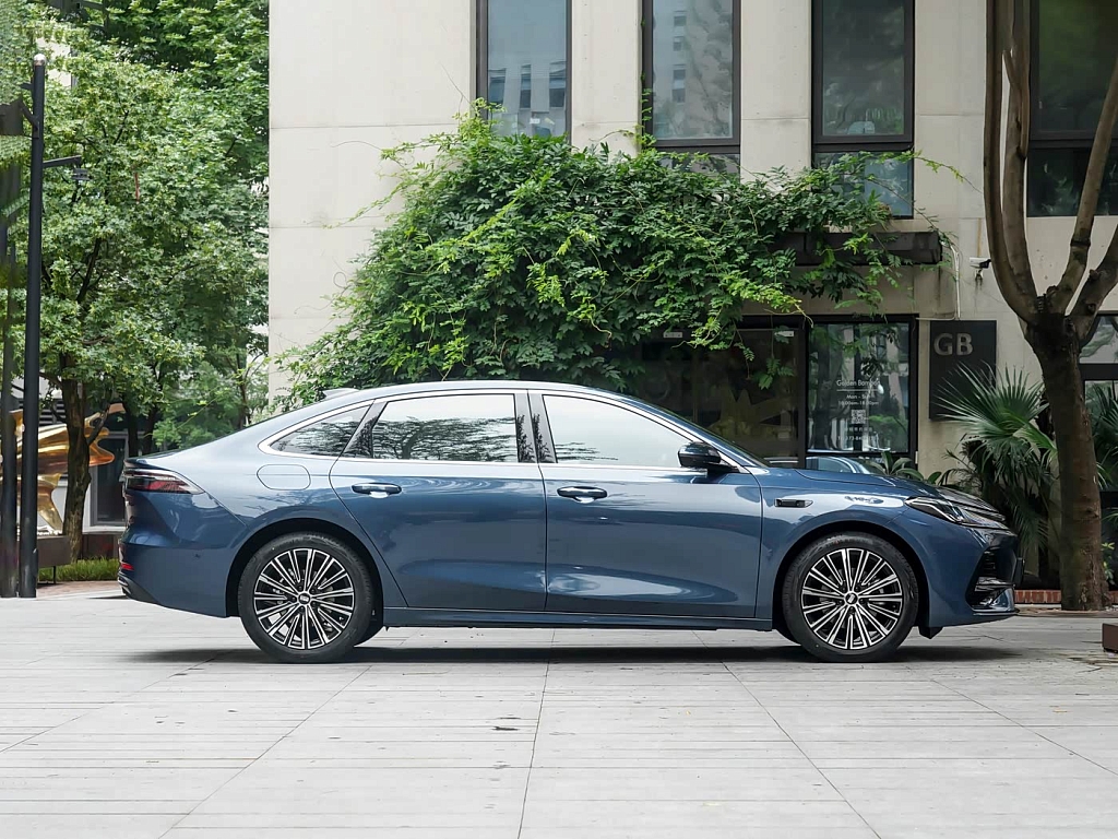 GEELY Galaxy A7