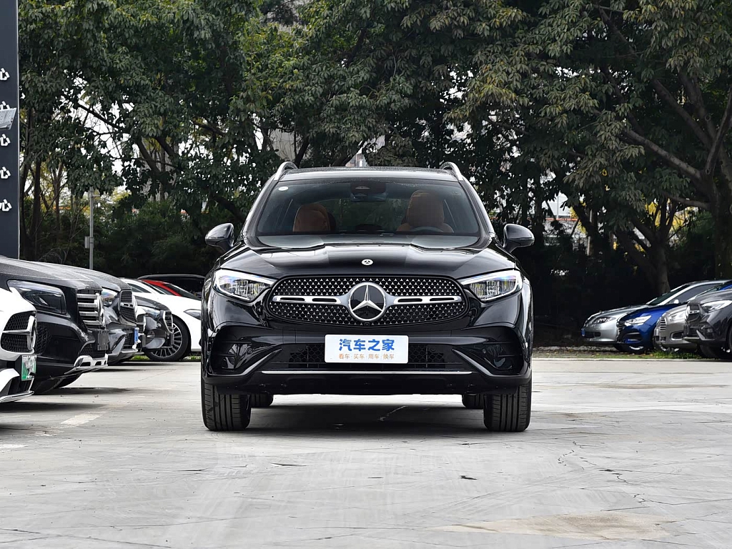 Mercedes-Benz GLC 300 L