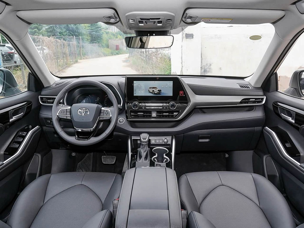 Toyota Highlander Supreme Edition