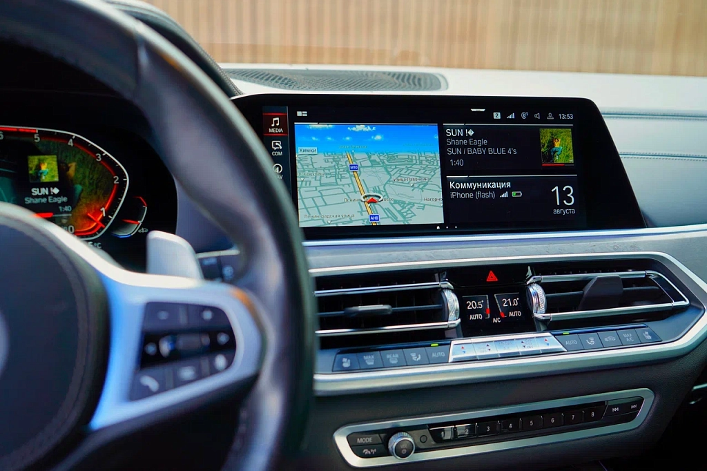 BMW X7